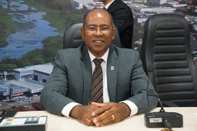 Vereador Soldado Gilvan pede construção de USF Doralize Vidal na Caixa D'Água