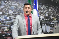 Vereador Ziel Cavalcante sugere medida para organizar trânsito na Rua Félix Batista