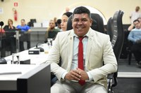 Ziel Cavalcante pede cobertura asfáltica de várias vias