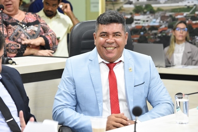 Ziel Cavalcante pede construção de creche no Alto da Bela Vista