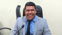 Ziel Cavalcante pede climatização do Centro de Saúde Almerinda Lomanto